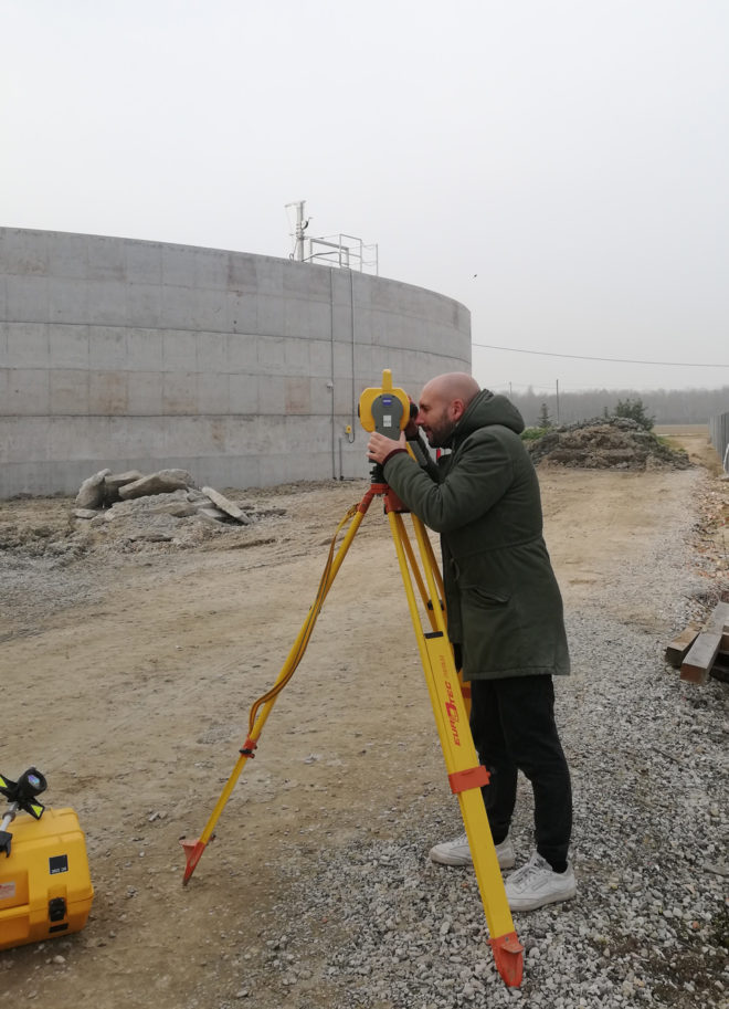 Rilievi topografici con attrezzatura professionale Marco Gatelli tecnico geometra di Forlì